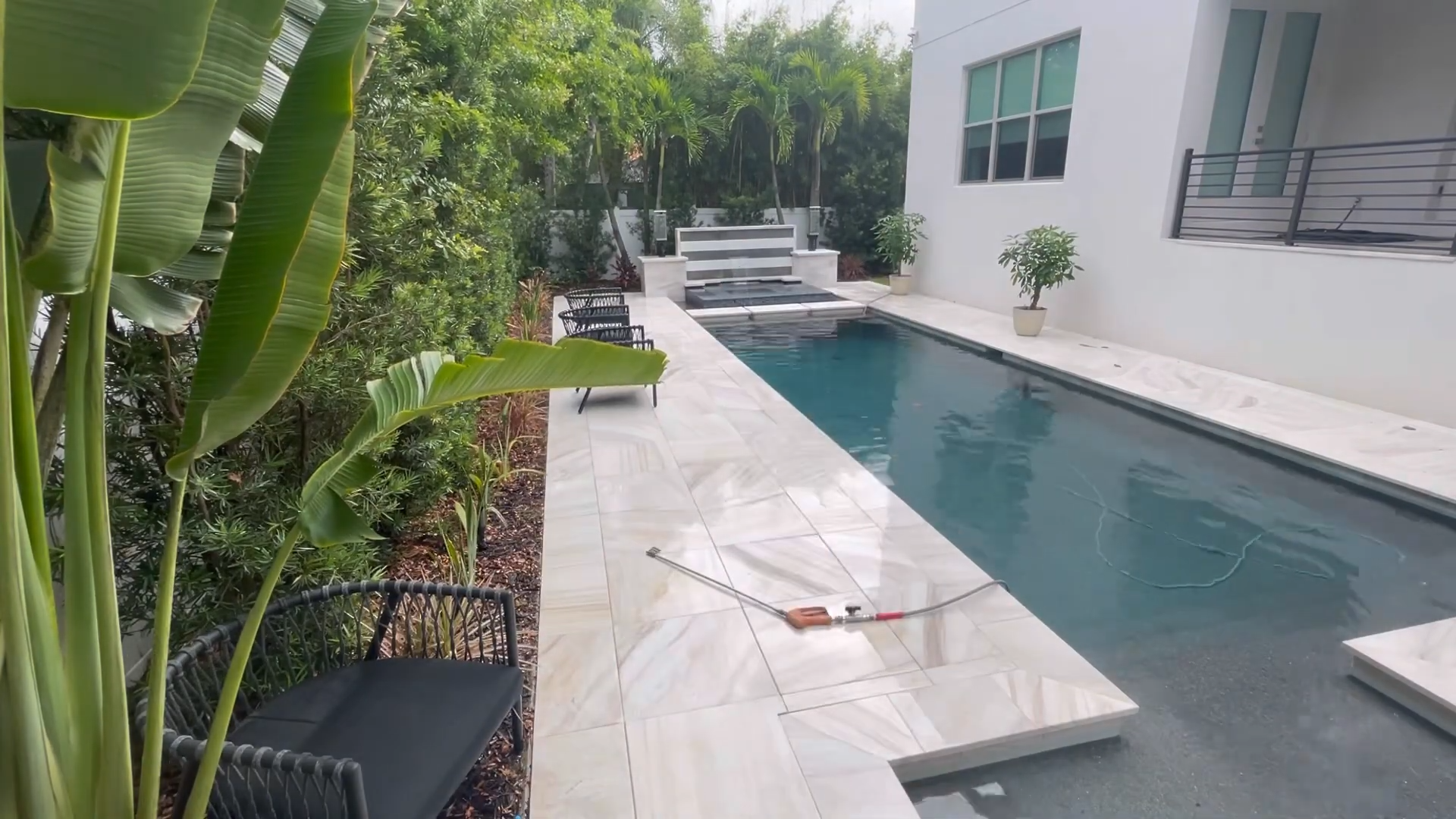 Pool deck pressure washing in Spring TX